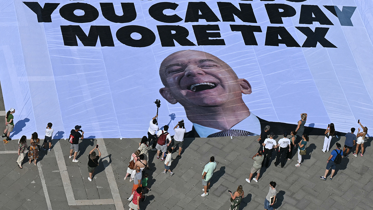 Jeff Bezos Has Changed the Location of His Extravagant Venice Wedding Following Protests