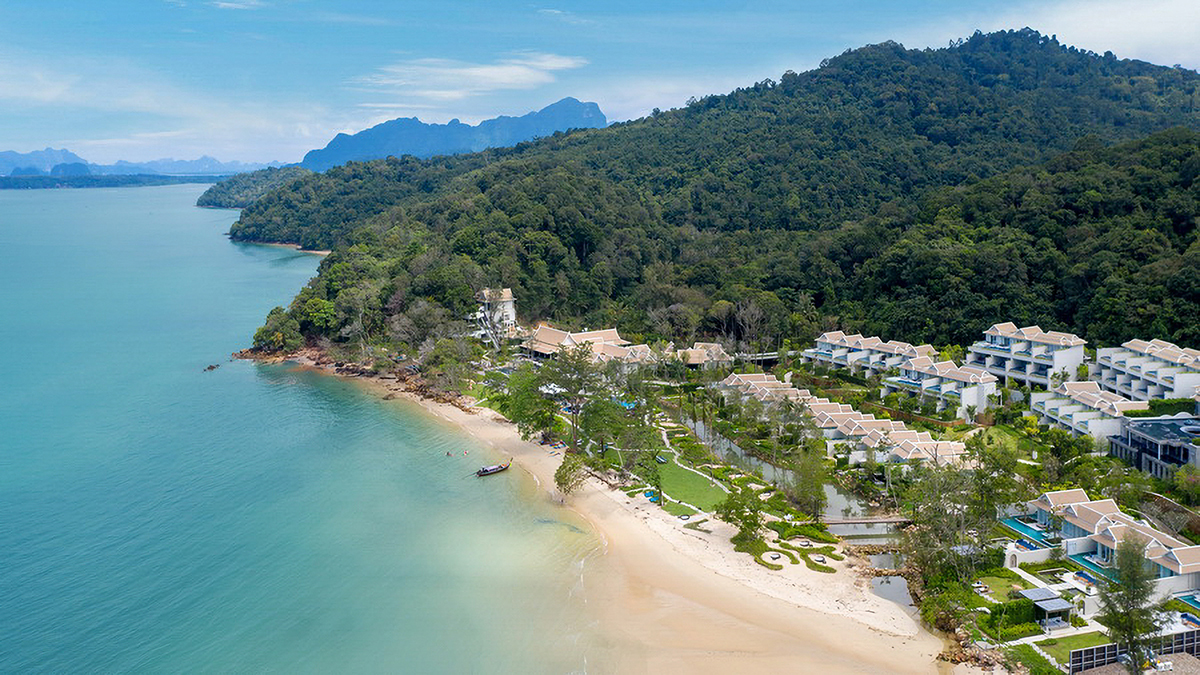 This Thai Resort’s New Jurassic Park Package Lets You Explore Lush Locations From the New Film