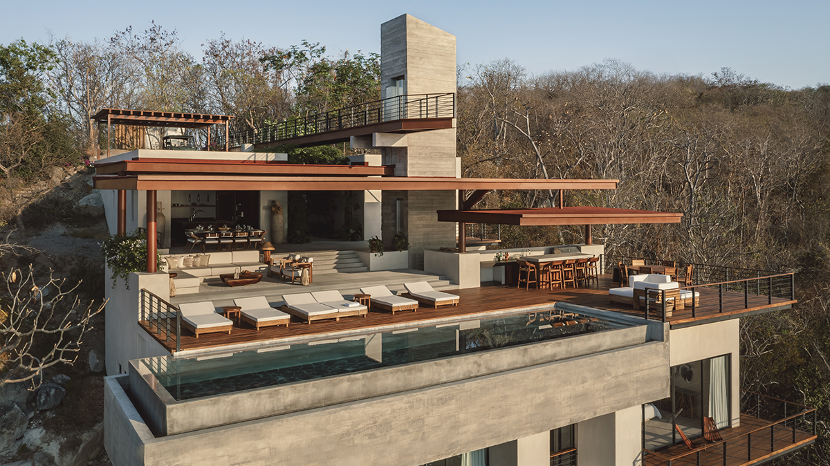 This $4.5 Million Mexican Abode Is Built Right Into a Cliff Overlooking the Pacific Ocean