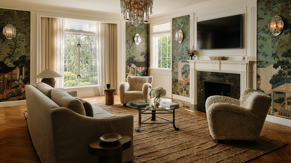 This $42 Million Mansion in Beverly Hills Was Once Home to a ‘Gone With the Wind’ Star