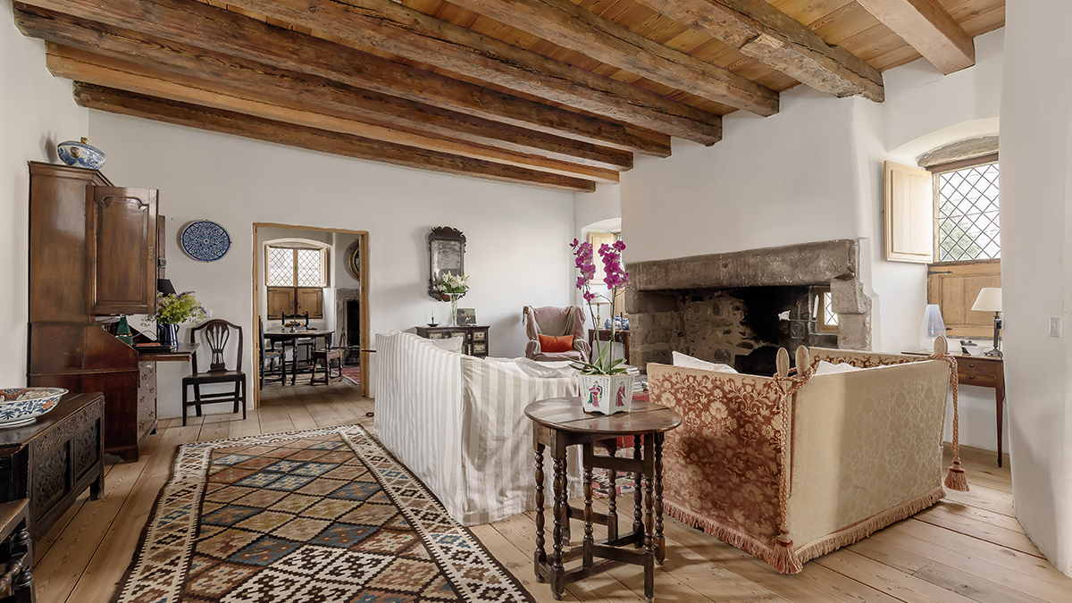 A 17th-Century Merchant Home in Edinburgh Was Saved from Ruin. It Can Now Be Yours for $5 Million.