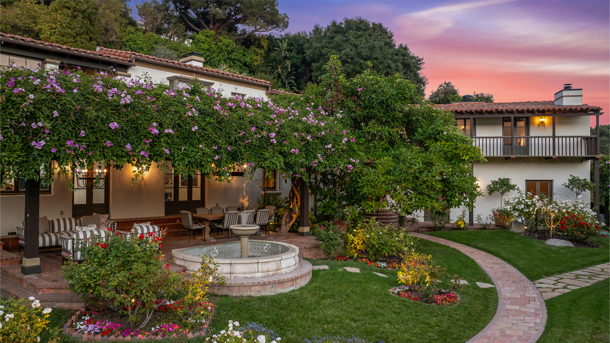 A Revamped L.A. Home by Master Architect John Byers Just Listed for $12.5 Million