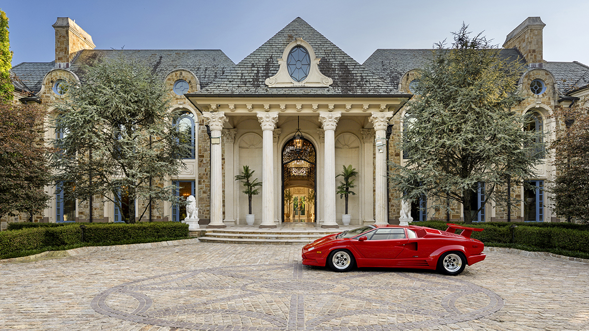 This $25 Million New Jersey Mansion Comes With Both Indoor and Outdoor Pools