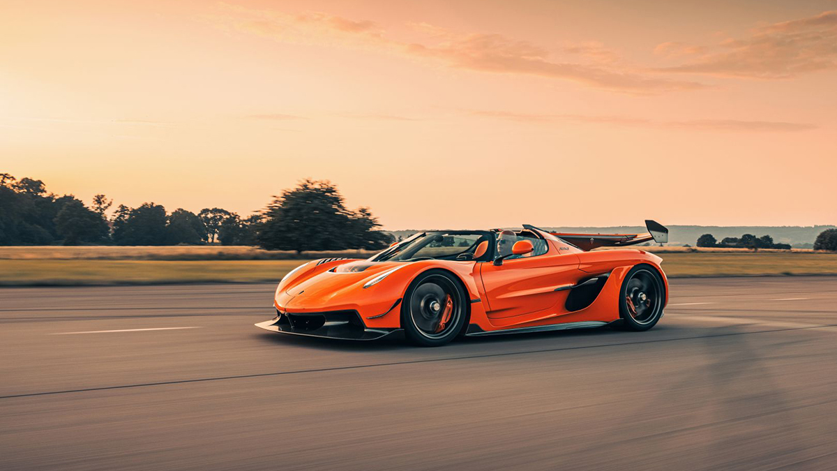 The Koenigsegg Jesko Hypercar That Was Destroyed by a Fire Has Finally Been Replaced