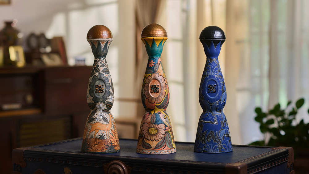 CELEBRATE THE HOLIDAYS WITH CLASE AZUL MEXICO