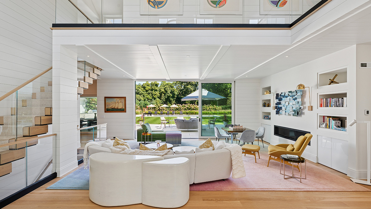 This $15 Million Hamptons Retreat Is Equal Parts Smart House and Seaside Sanctuary