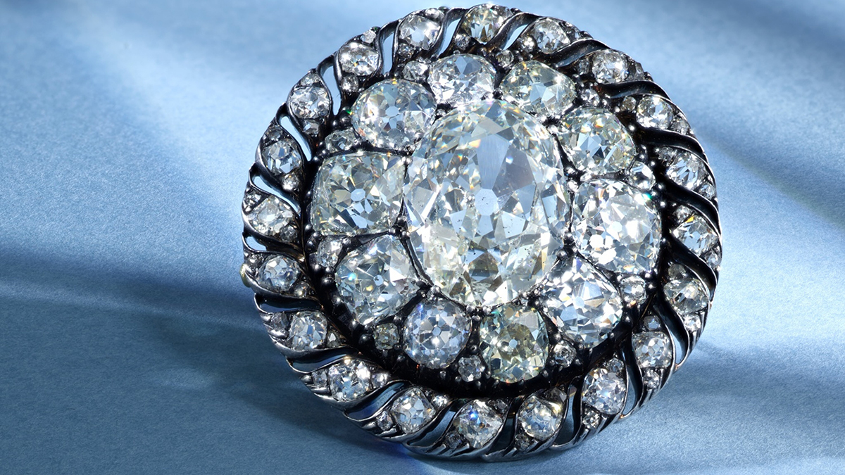Napoleon’s 13-Carat Diamond Brooch That He Left Behind at Waterloo Is Heading to Auction