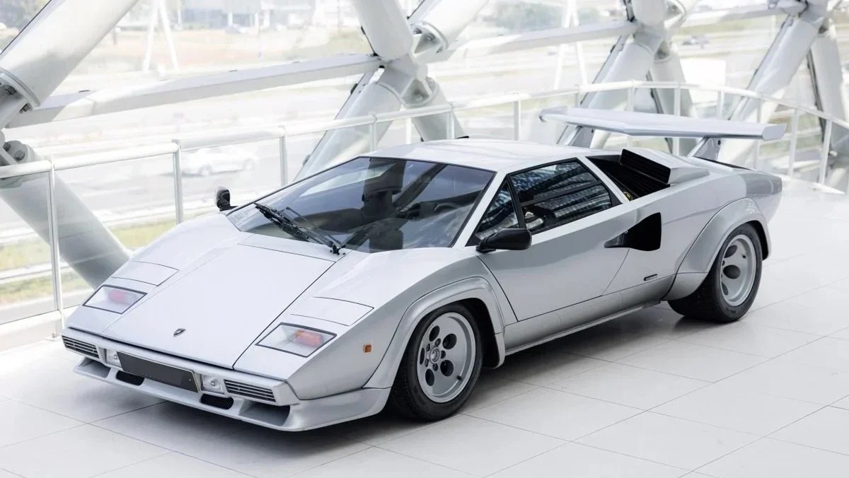 An Ultra-Rare Lamborghini Countach Is Heading to Auction