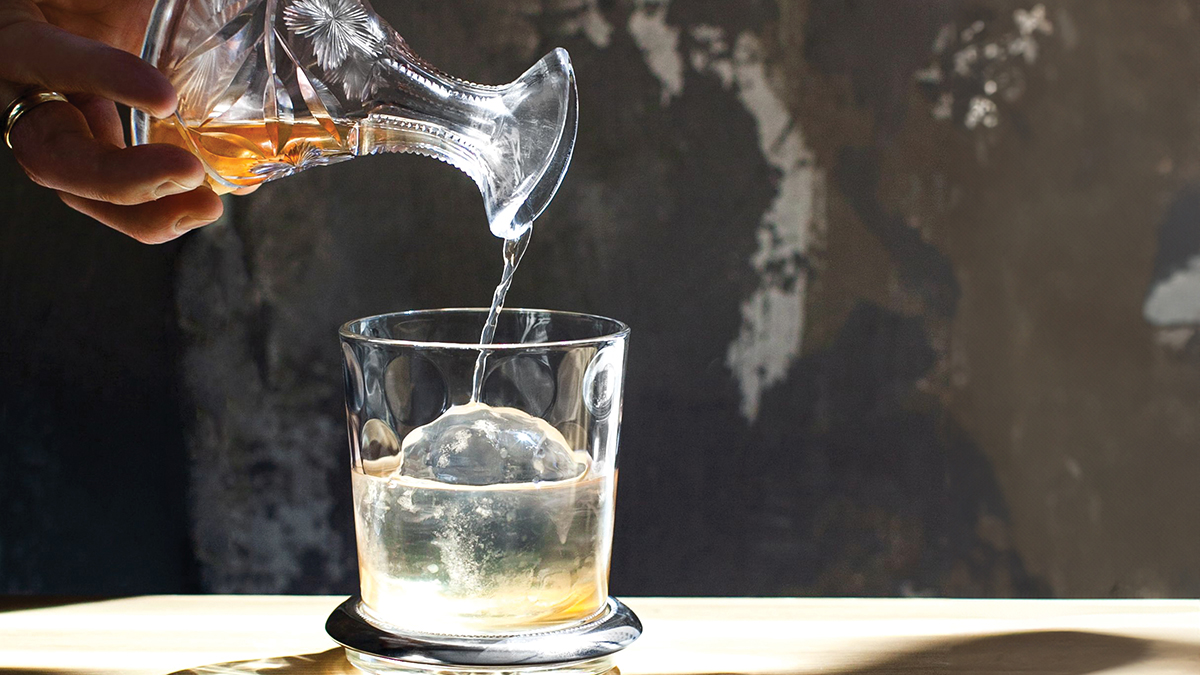 How the World’s Best Bartenders Are Taking the Milk Punch to New Heights