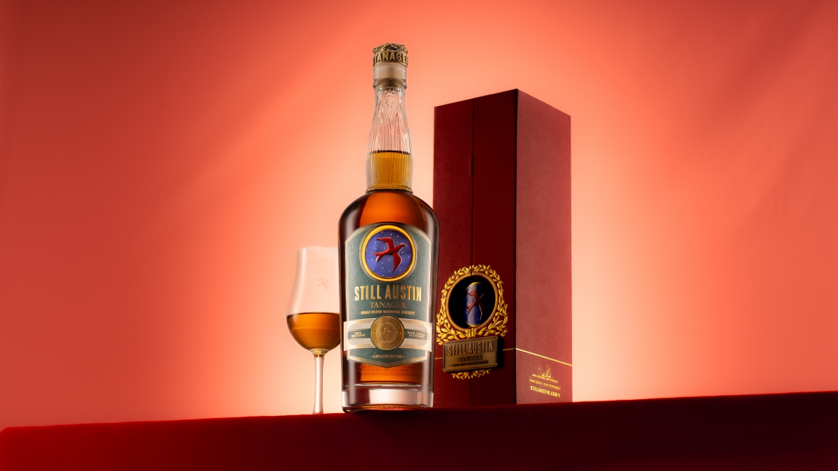 One of America’s Best Craft Distilleries Just Dropped an Excellent New Cigar Blend Bourbon