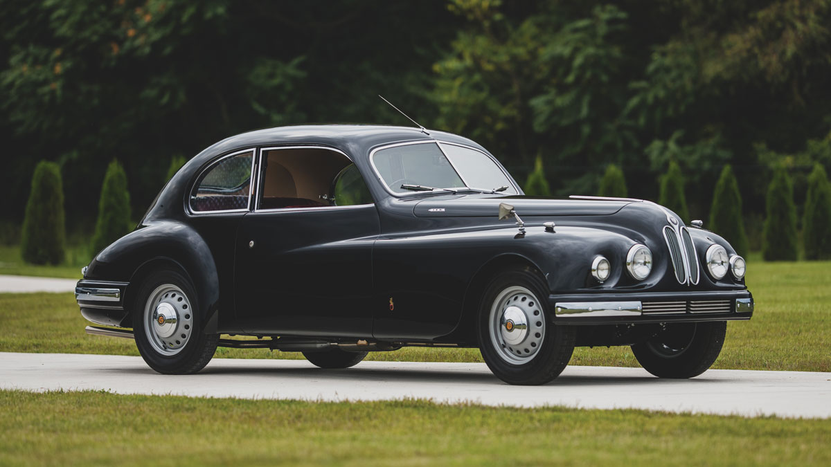 The Rare Bristol 403 Is Charming to Drive and Evocative of Its Era