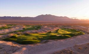 Why Golfers Are Making a Pilgrimage to This Las Vegas Desert Course