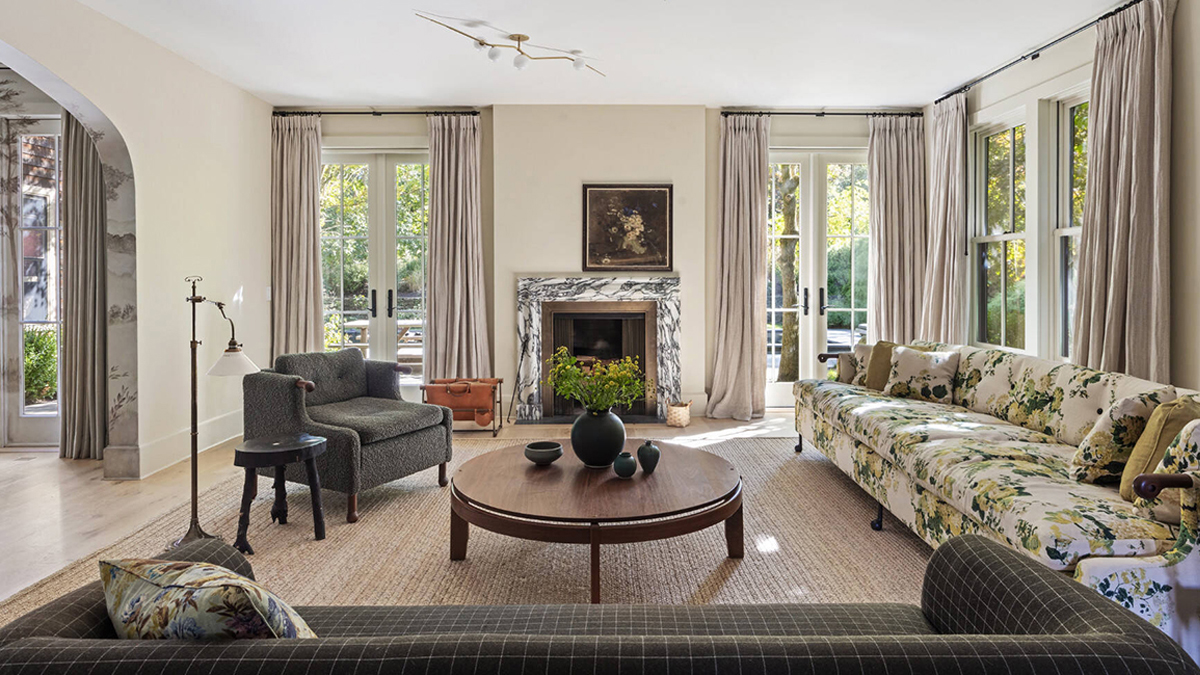 A Sonos Exec Is Selling Her Casually Elegant East Hampton Hideaway for $10 Million