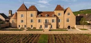The American Couple Behind Burgundy’s Chic New Wine Retreat