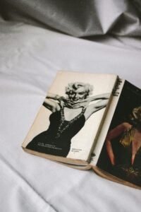 The Luxury Hotels Where Marilyn Monroe Checked In (and You Can, Too)