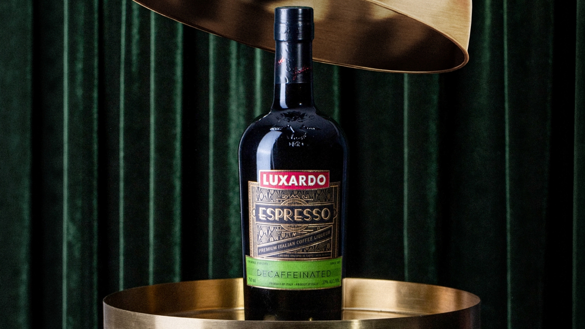 This Decaf Espresso Liqueur Gives Your Cocktail a Coffee Taste Without the Buzz