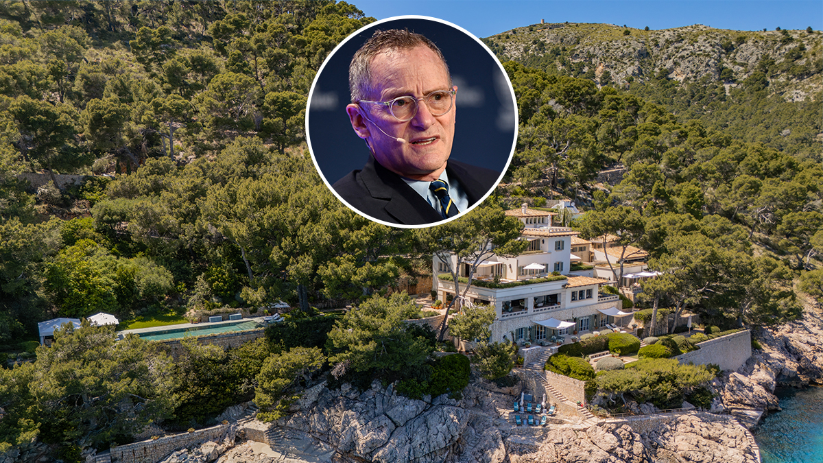 Oaktree Cofounder Howard Marks Is Selling Side-by-Side Mallorca Villas for $70 Million