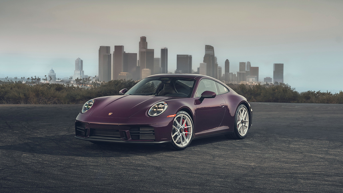 Porsche Is Bringing Back the Manual 911 Carrera S