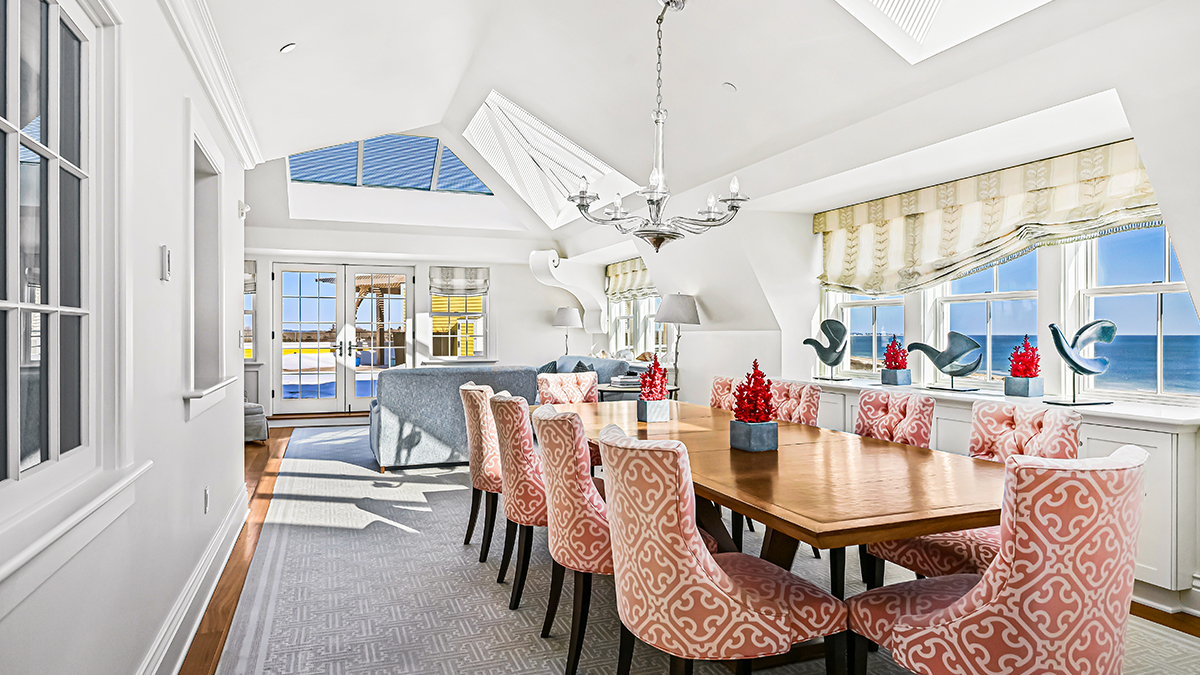 A Rhode Island Condo in Taylor Swift’s Neighborhood Just Sold for a Record $18.5 Million