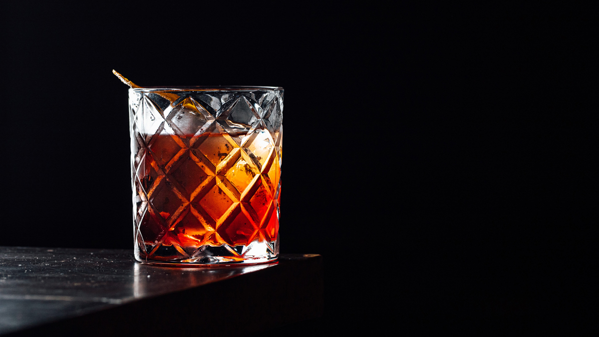 How to Make a Hollow Point, the Summer Spin on the Boulevardier